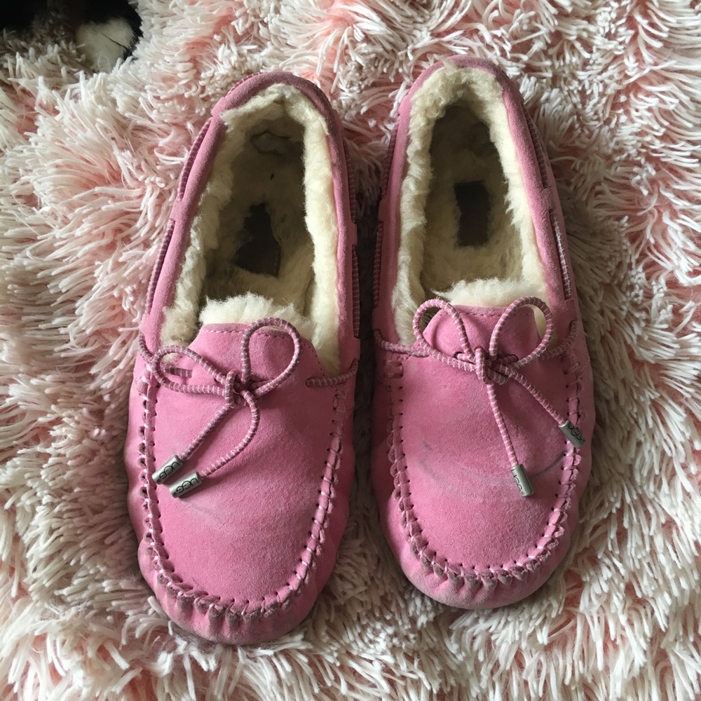 Pink ugg slippers